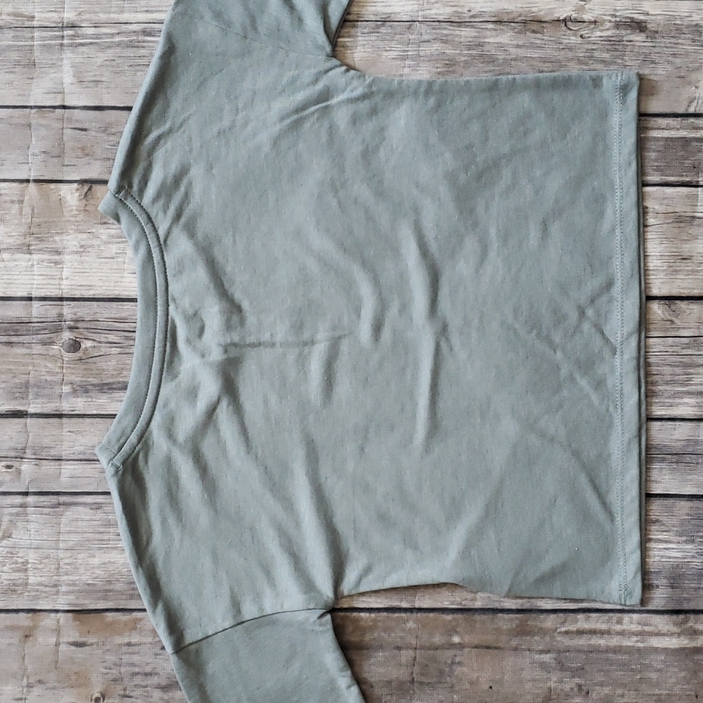 Nike Little Girls Long-Sleeve Metallic Logo Box Tee & Dri-FIT Leggings Set - Picture 6 of 16